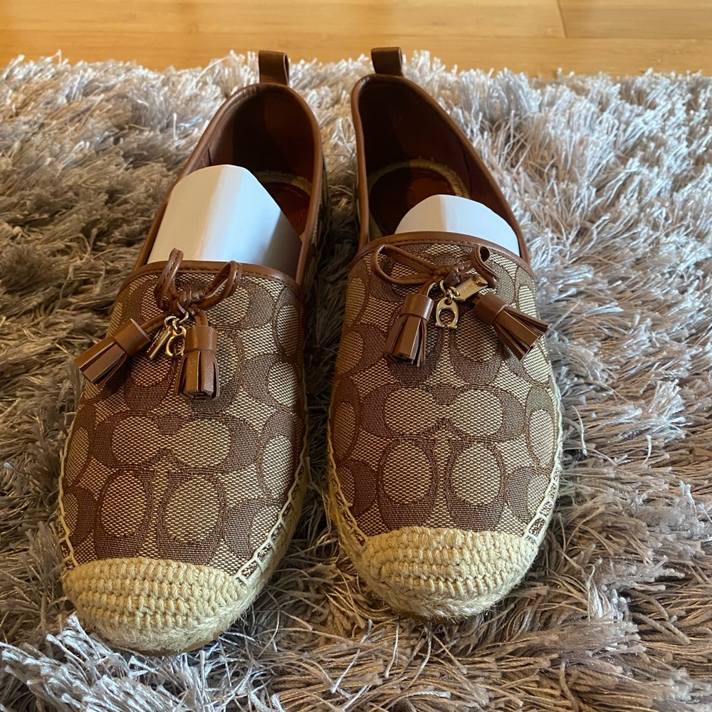Coach Carson flats